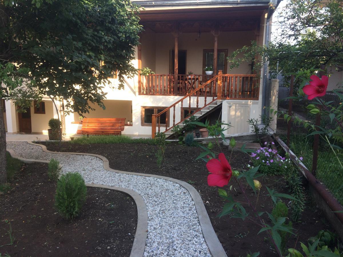Guest House Kartuli Suli Tel Avi Exterior foto