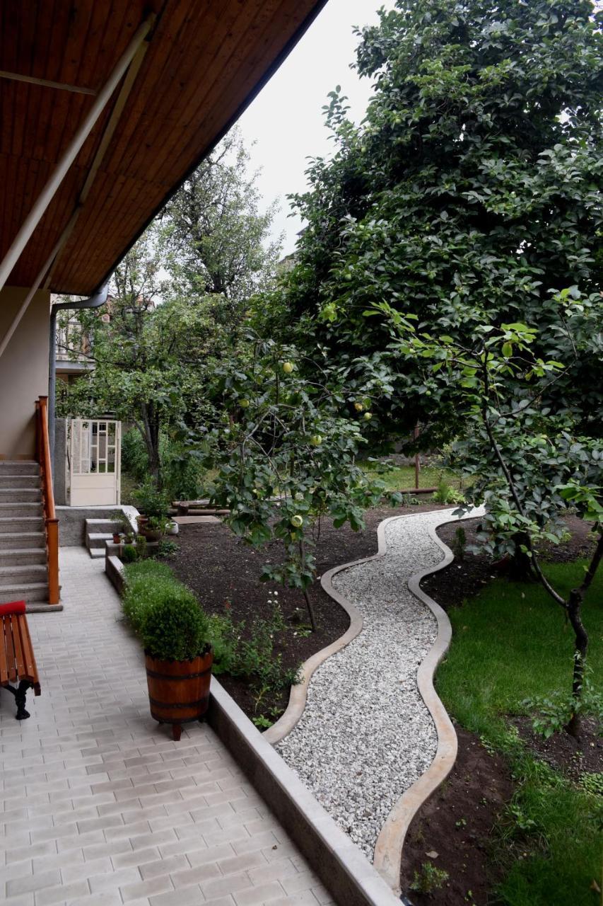 Guest House Kartuli Suli Tel Avi Exterior foto